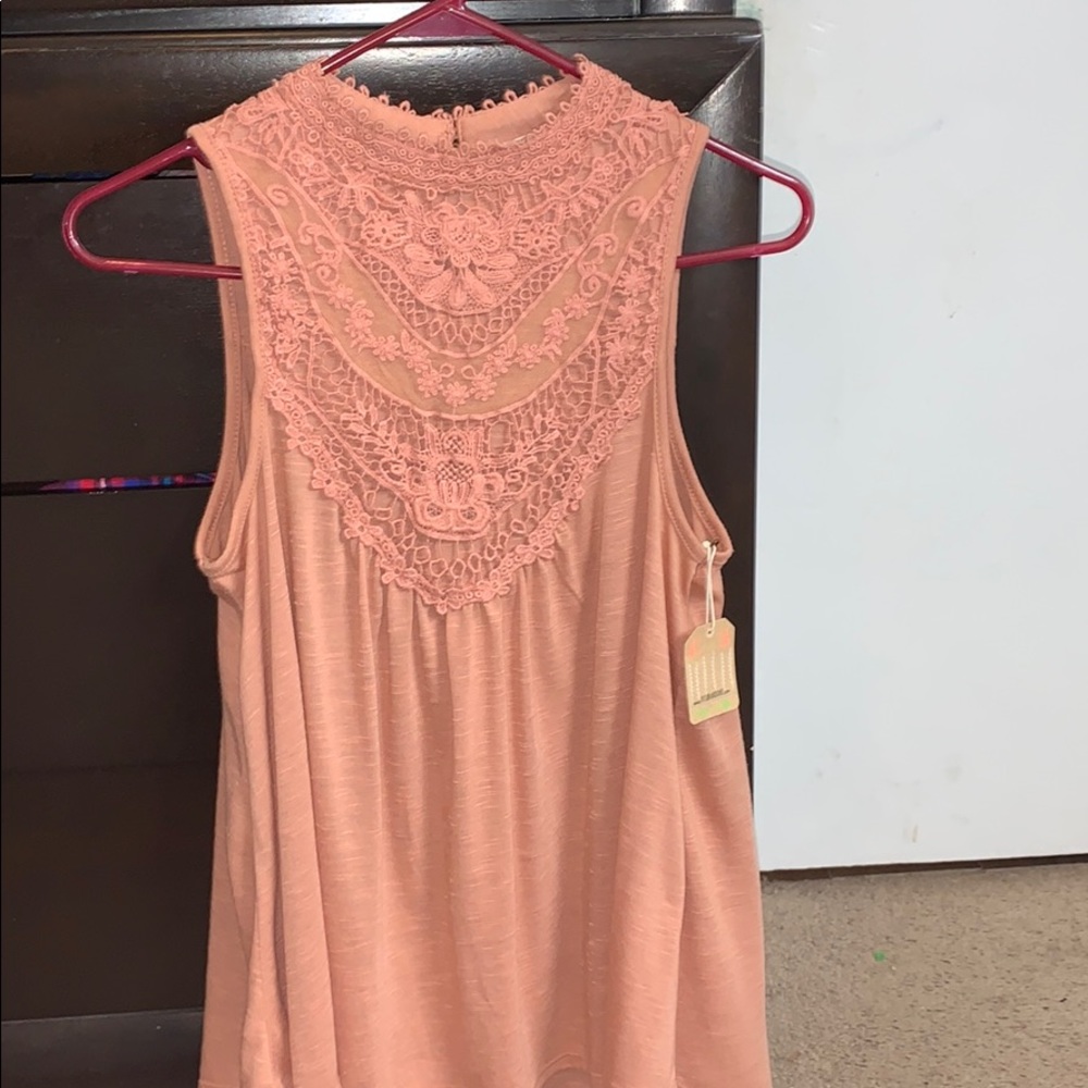 NEW pink sleeveless shirt